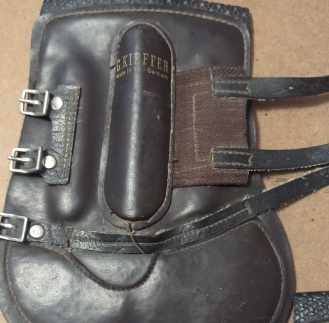 G. Kieffer buckle spilt boots