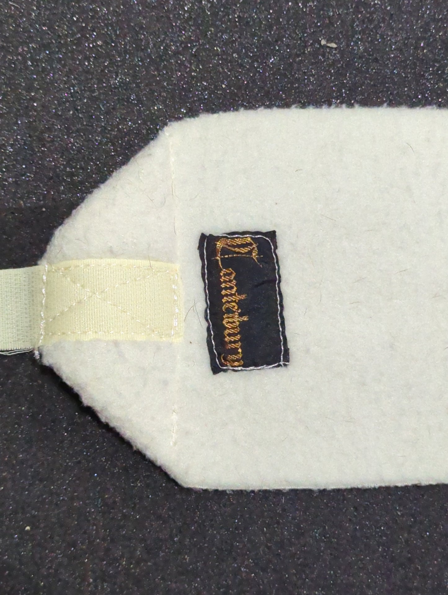 Canterbury Leg Wraps